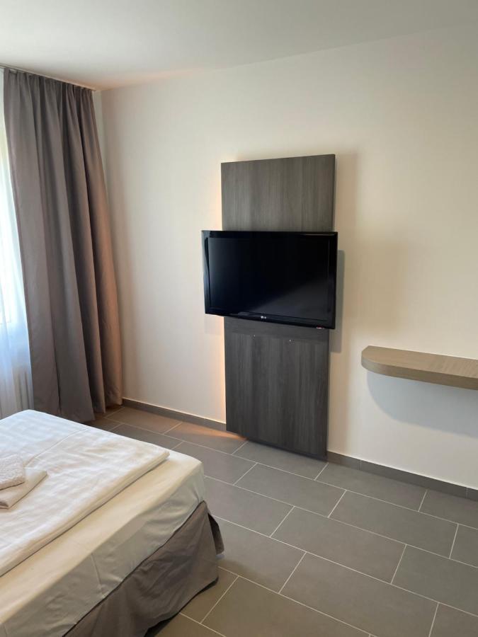 Pension Wob Wolfsburg Exterior foto